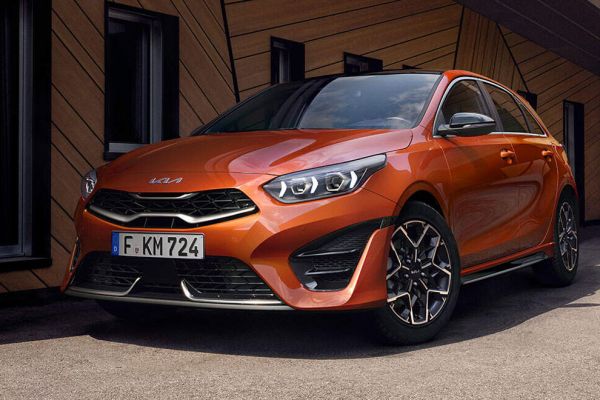 Nahaufnahme der Lichtsignatur des Kia Ceed