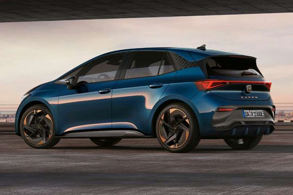 Heckansicht des CUPRA Born